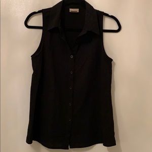 Urban Outfitters | collared sleeveless blouse
